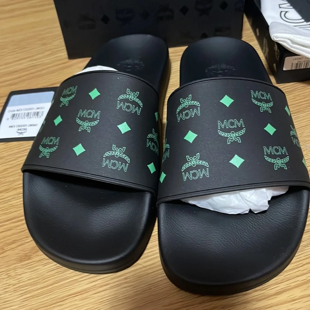 MCM BRAND NEW NIB BLACK SLIDES WITH GREEN MCM EMBLEM! - Picture 4 of 5